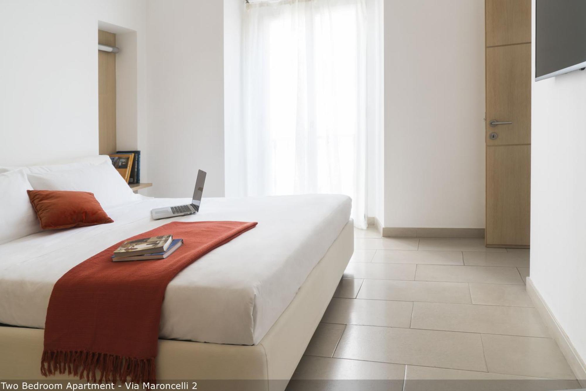 Brera Apartments In Porta Volta Милано Екстериор снимка
